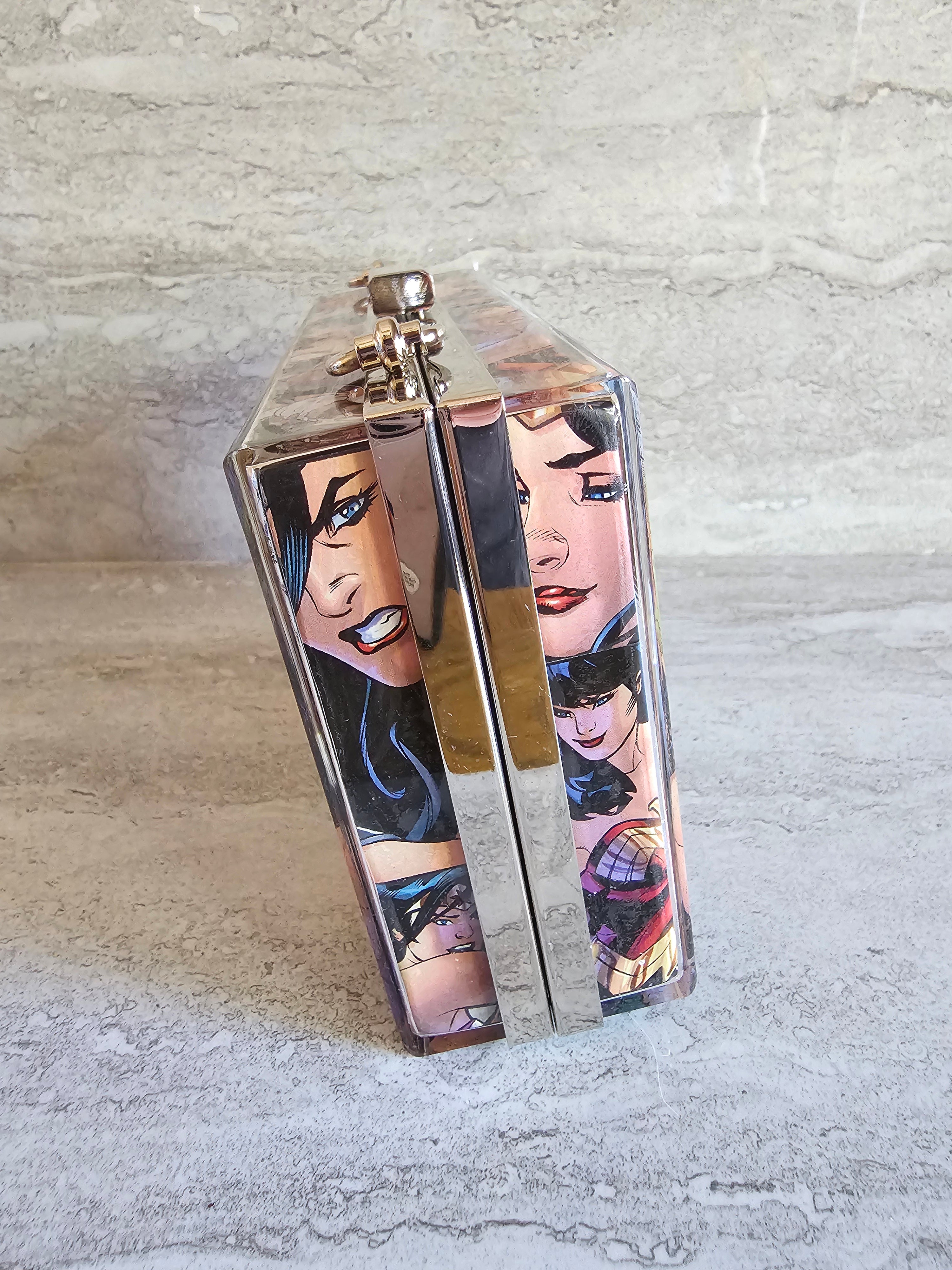 Wonder Woman Clutch Bag